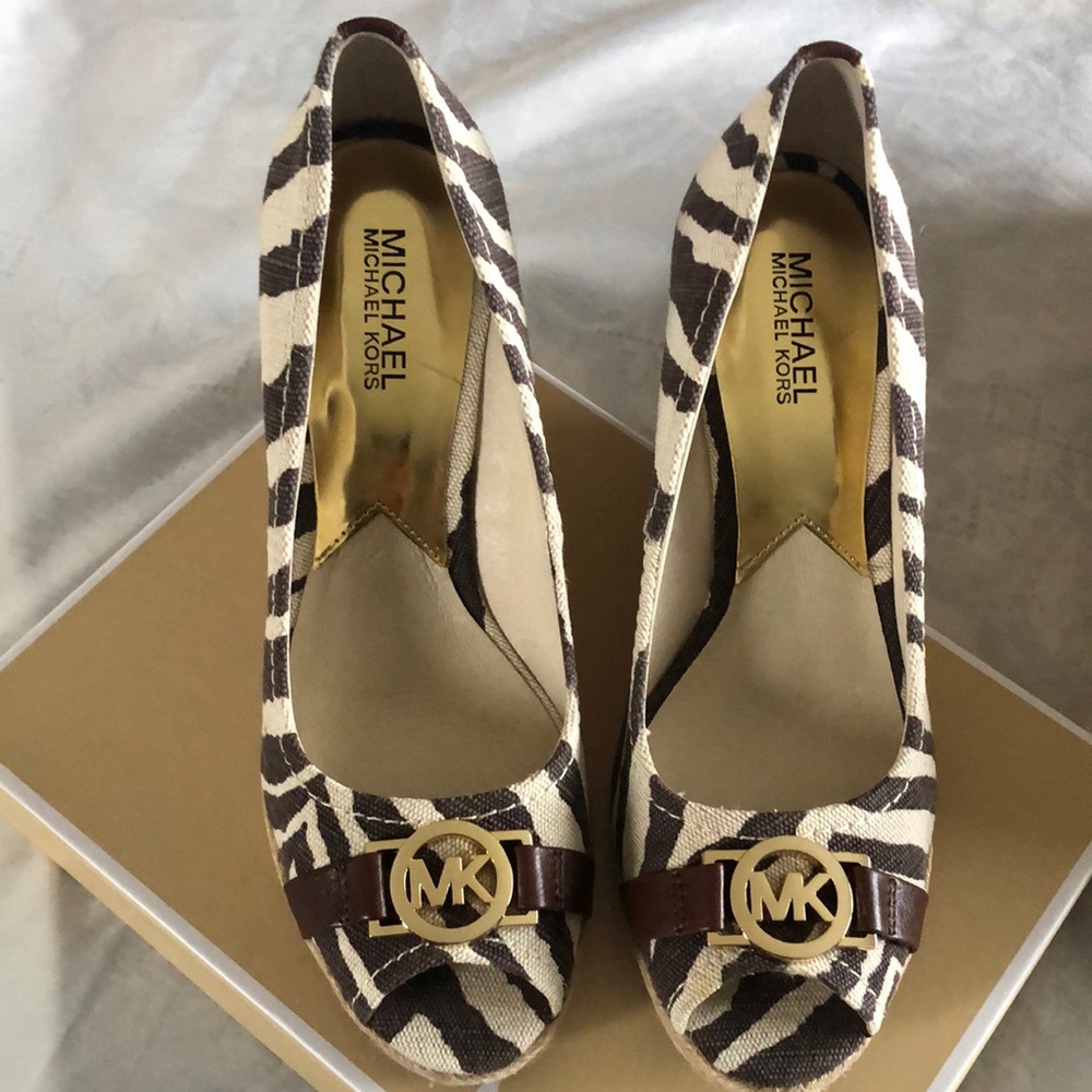 Michael Kors Canvas Meg Tiger Print Peep Toe Shoe